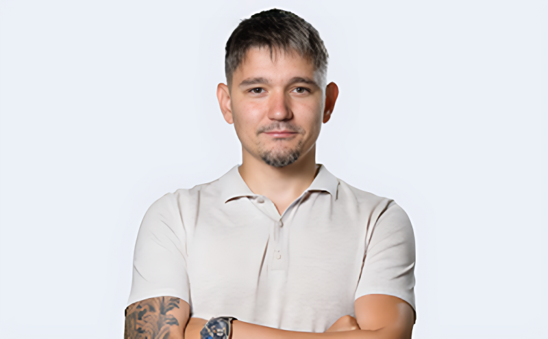 Илья Распопов