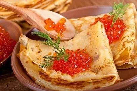 Лучшие рецепты блинов. Встречаем Масленицу!