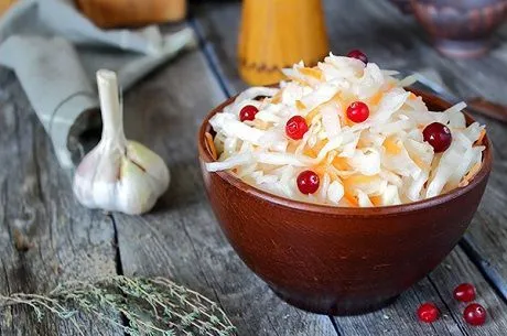 Рецепты хрустящей соленой капусты